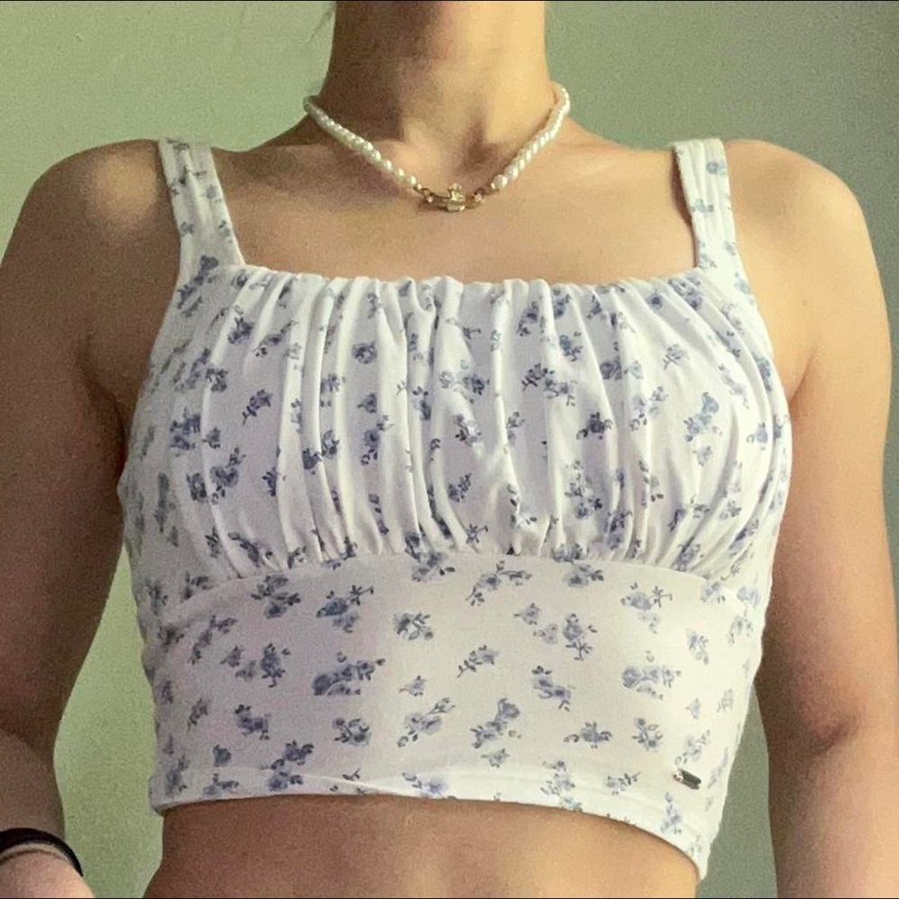 Hollister White Ruched Cropped Tank Top